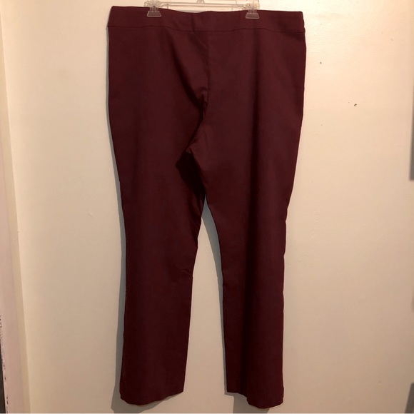 Marla Wynne EUC Women’s Maroon, Flatter Fit, Plus Size Pants - Picture 2 of 7